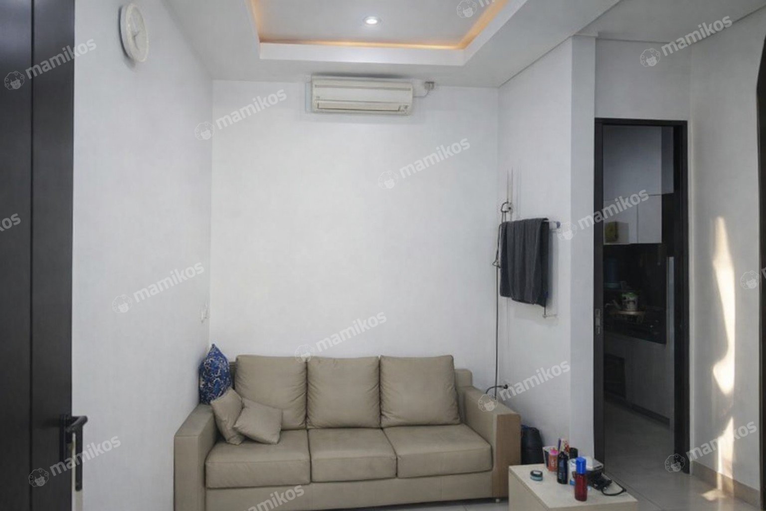 Rumah Sertifikat SHM 2 Kamar Tidur 2 Kamar Mandi Metland Puri Jakarta Barat - Photo 2