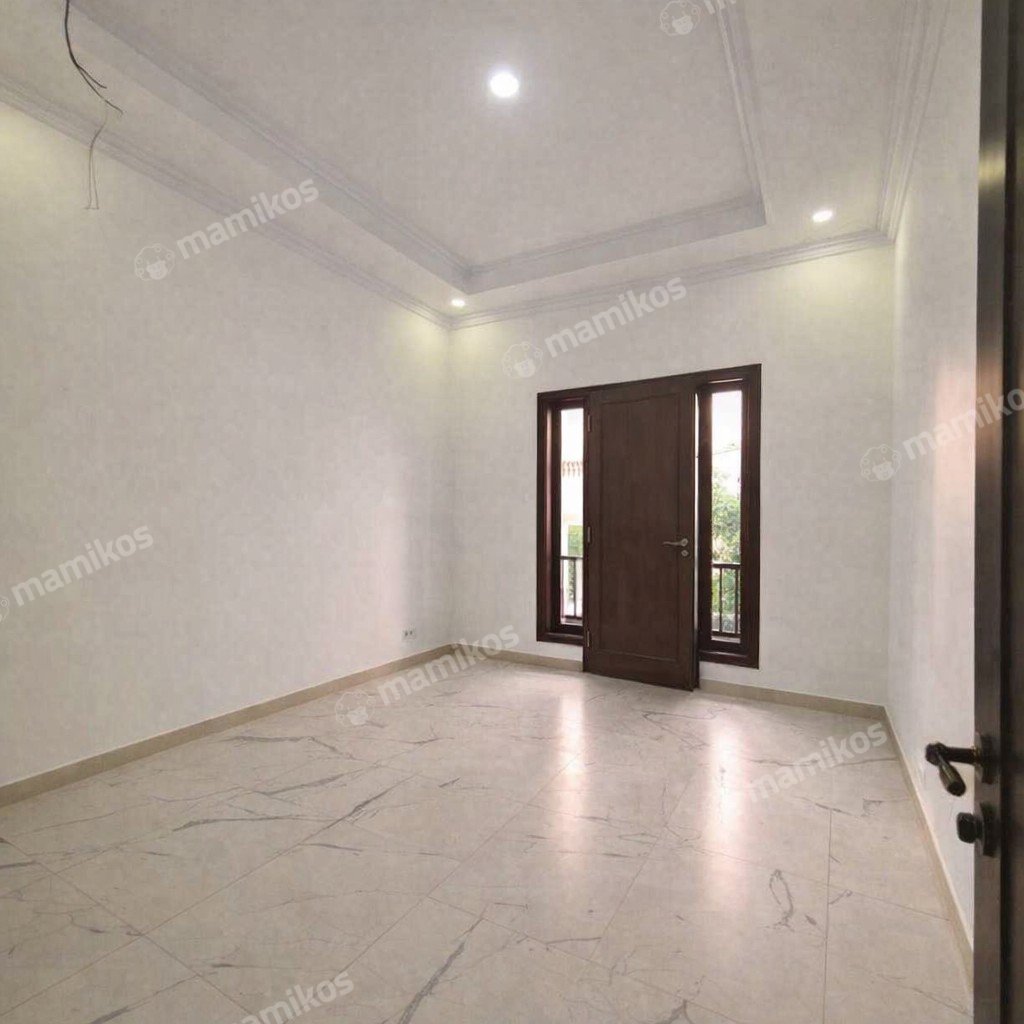 Rumah Sertifikat SHM 5 Kamar Tidur 5 Kamar Mandi Pondok Kelapa Jakarta Timur - Photo 5