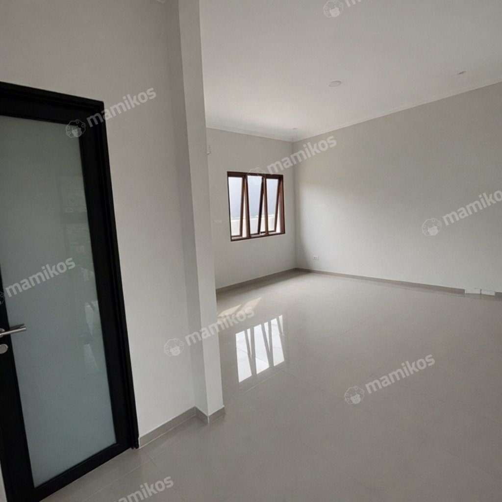 Rumah Sertifikat SHM 6 Kamar Tidur 5 Kamar Mandi Cibubur Jakarta Timur - Photo 5
