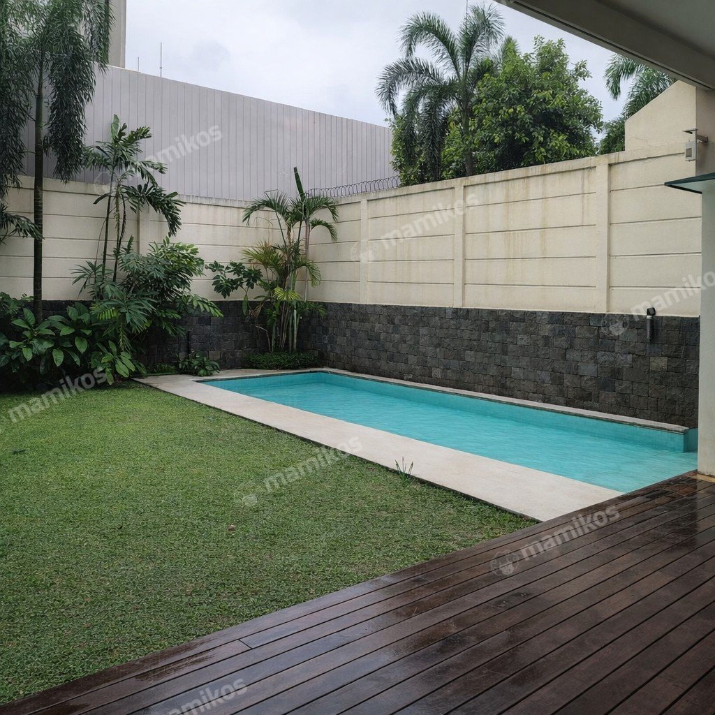 Rumah Sertifikat SHM 6 Kamar Tidur 5 Kamar Mandi Kemang Jakarta Selatan - Photo 2