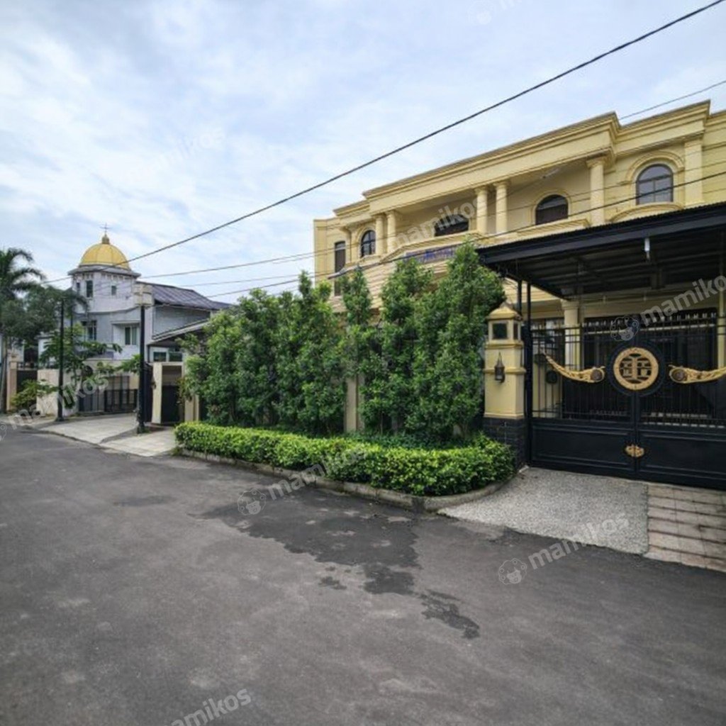 Rumah Sertifikat SHM 7 Kamar Tidur 6 Kamar Mandi Pancoran Jakarta Selatan - Photo 2