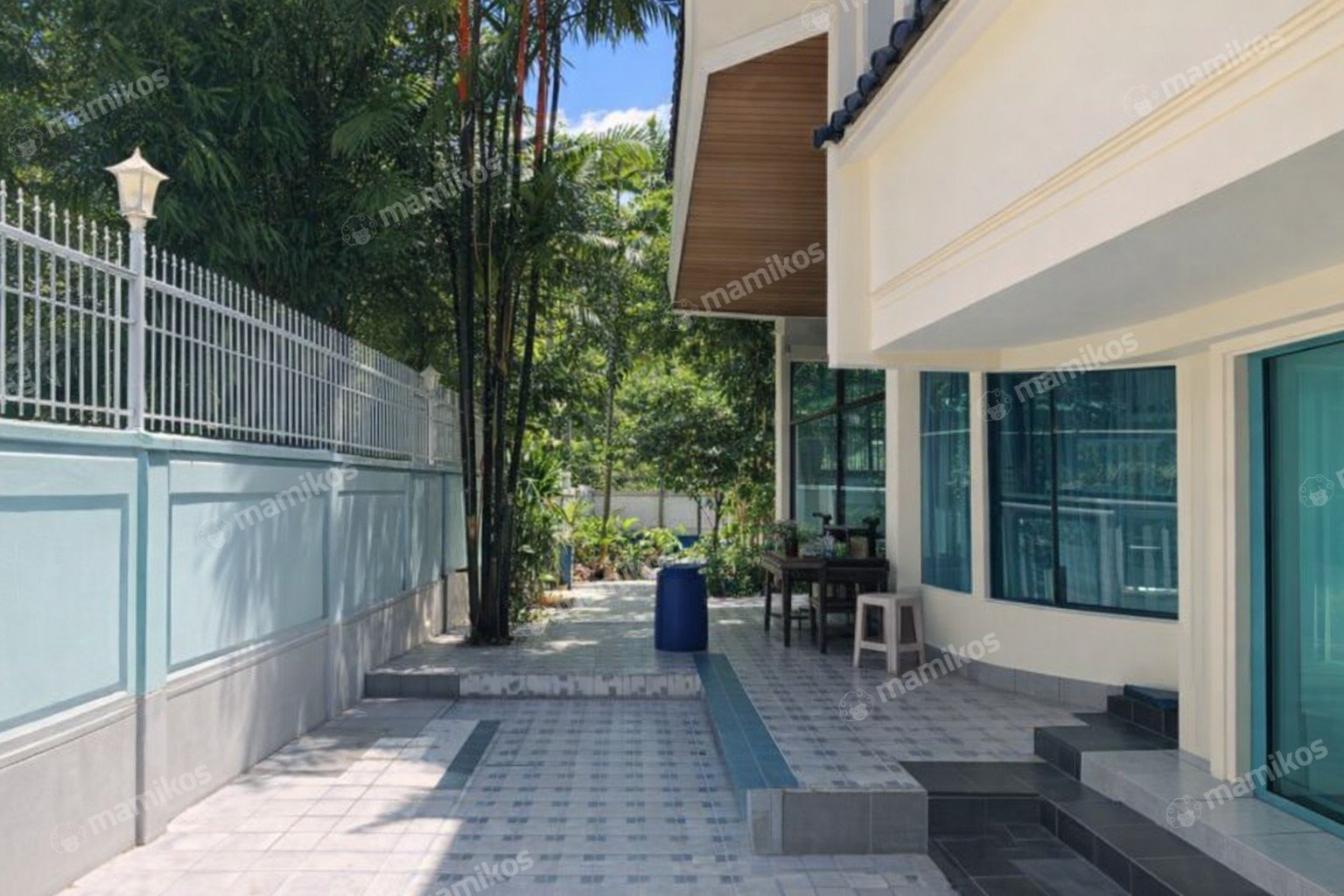 Rumah Sertifikat SHM 3 Kamar Tidur 2 Kamar Mandi Daan Mogot Jakarta Barat - Photo 2