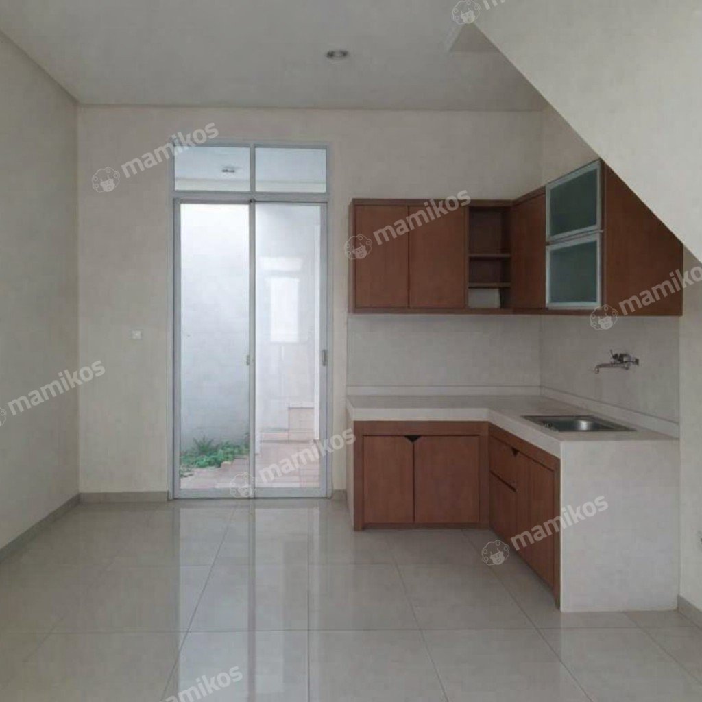 Rumah 2 Kamar Tidur 2 Kamar Mandi 2 Lantai Green Lake City Jakarta Barat - Photo 2