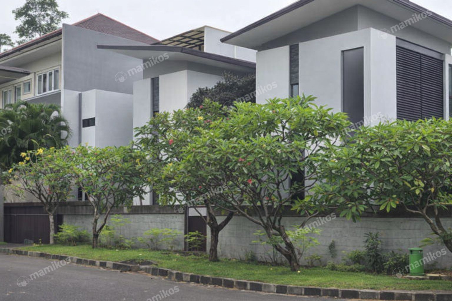 Rumah 3KT 4KM Permata Buana Jakarta Barat