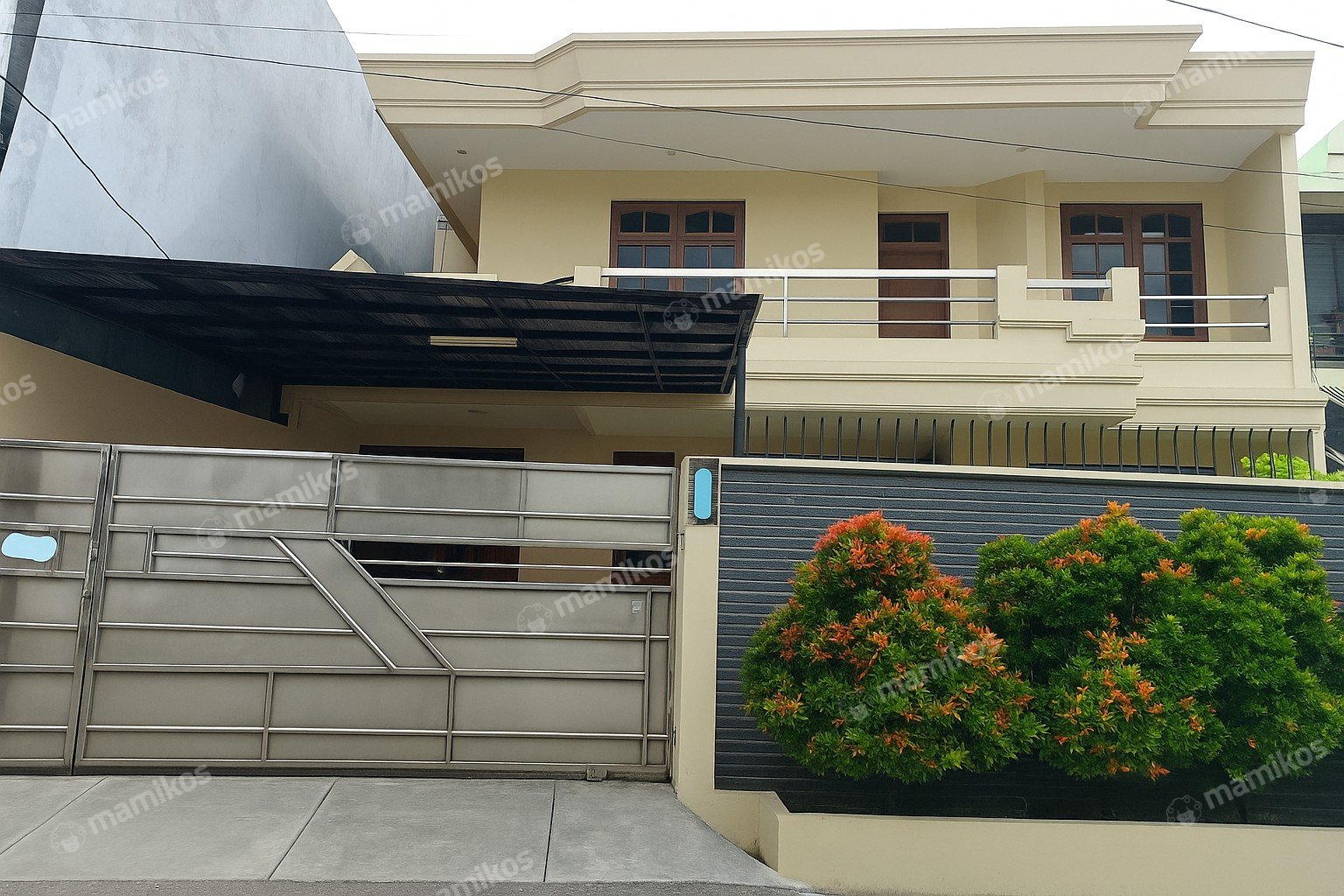 Rumah Sertifikat SHM 5 Kamar Tidur 5 Kamar Mandi Jelambar Jakarta Barat