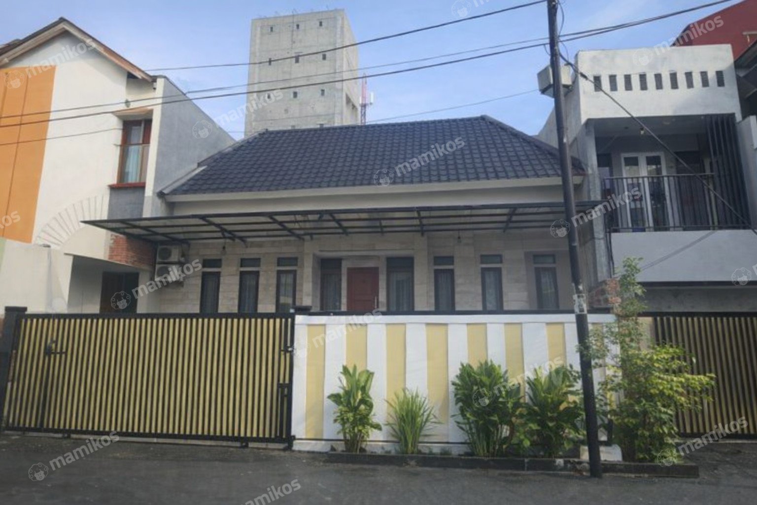 Rumah Sertifikat SHM 5 Kamar Tidur 3 Kamar Mandi Kebon Jeruk Jakarta Barat - Photo 3