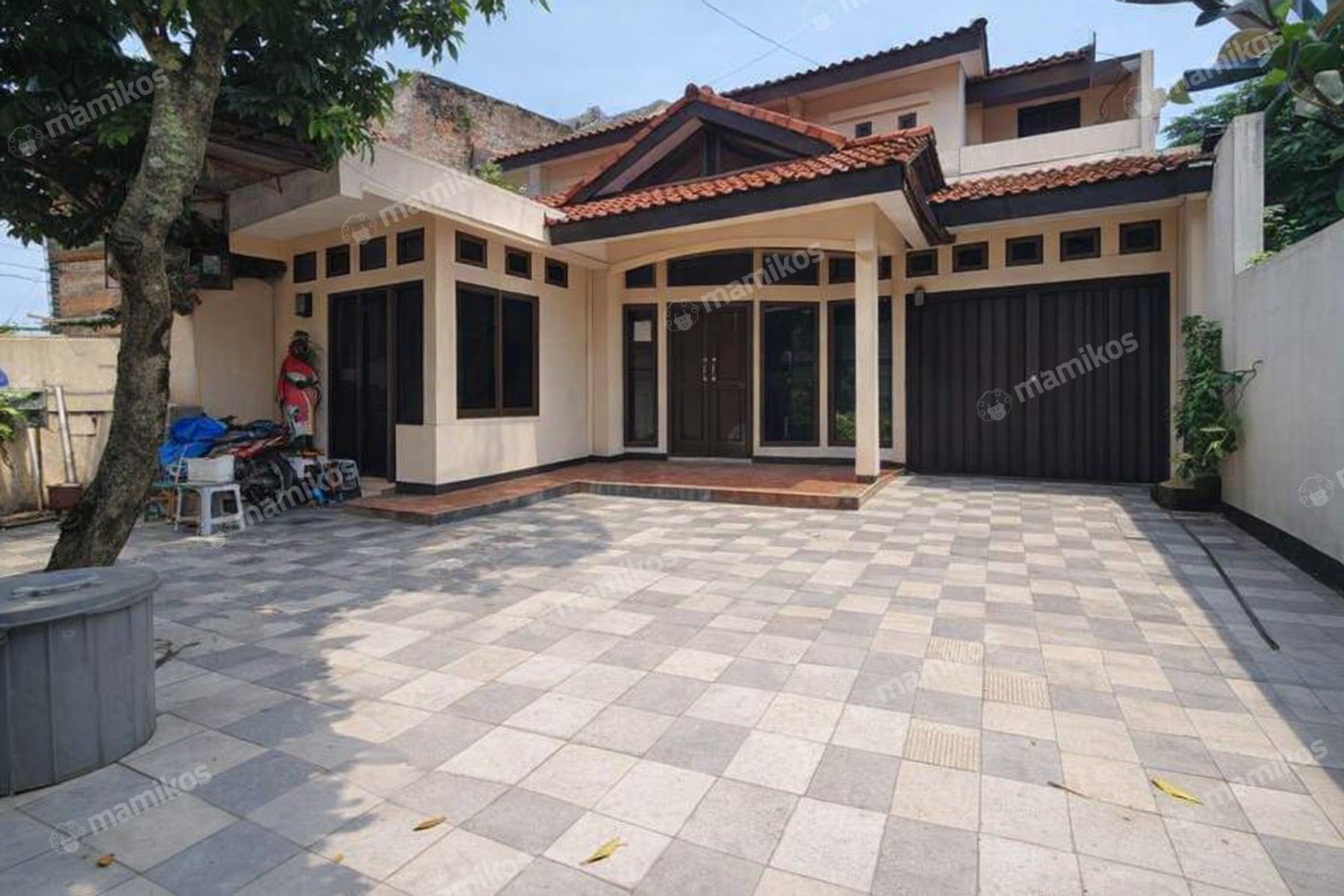 Rumah Sertifikat SHM 7 Kamar Tidur 5 Kamar Mandi Cibubur Jakarta Timur