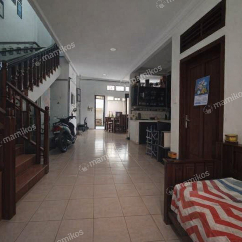 Rumah Sertifikat SHM 7 Kamar Tidur 5 Kamar Mandi Cibubur Jakarta Timur - Photo 3