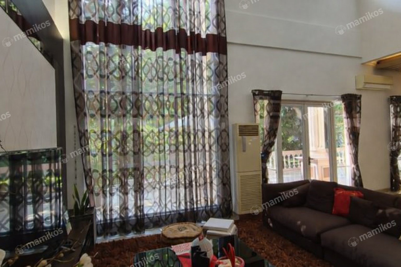 Rumah 4 Kamar Tidur 4 Kamar Mandi 2 Lantai Pantai Indah Kapuk Jakarta Utara