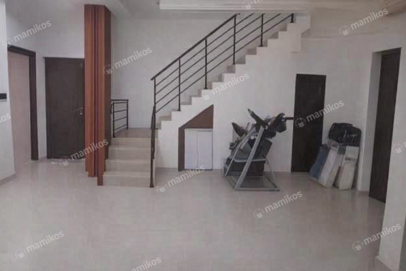 Rumah Sertifikat SHM 3 Kamar Tidur 3 Kamar Mandi Duri Kepa Jakarta Barat - Photo 2