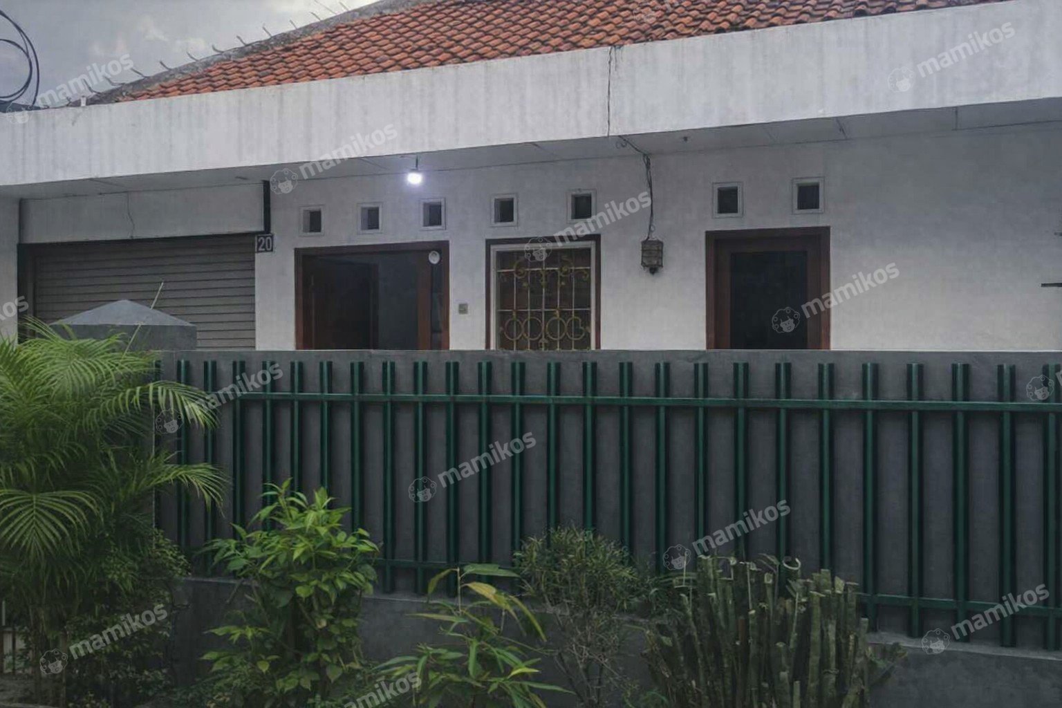 Rumah Sertifikat SHM 3 Kamar Tidur 2 Kamar Mandi Tomang Jakarta Barat