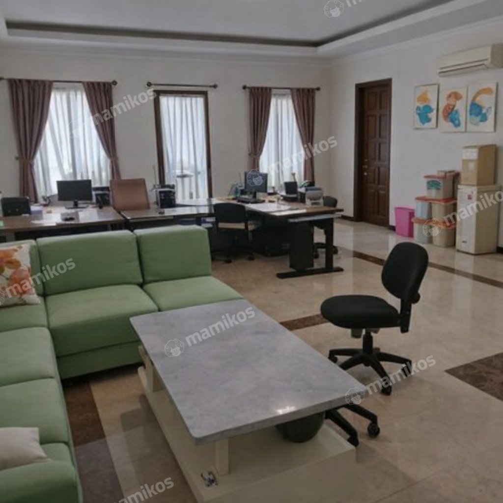 Rumah Sertifikat SHM 6 Kamar Tidur 5 Kamar Mandi Kebon Jeruk Jakarta Barat - Photo 2