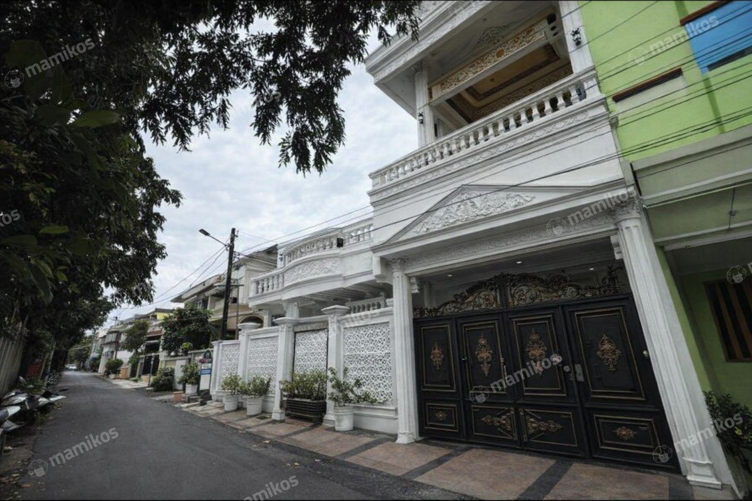Rumah Sertifikat SHM 7 Kamar Tidur 5 Kamar Mandi Duren Sawit Jakarta Timur