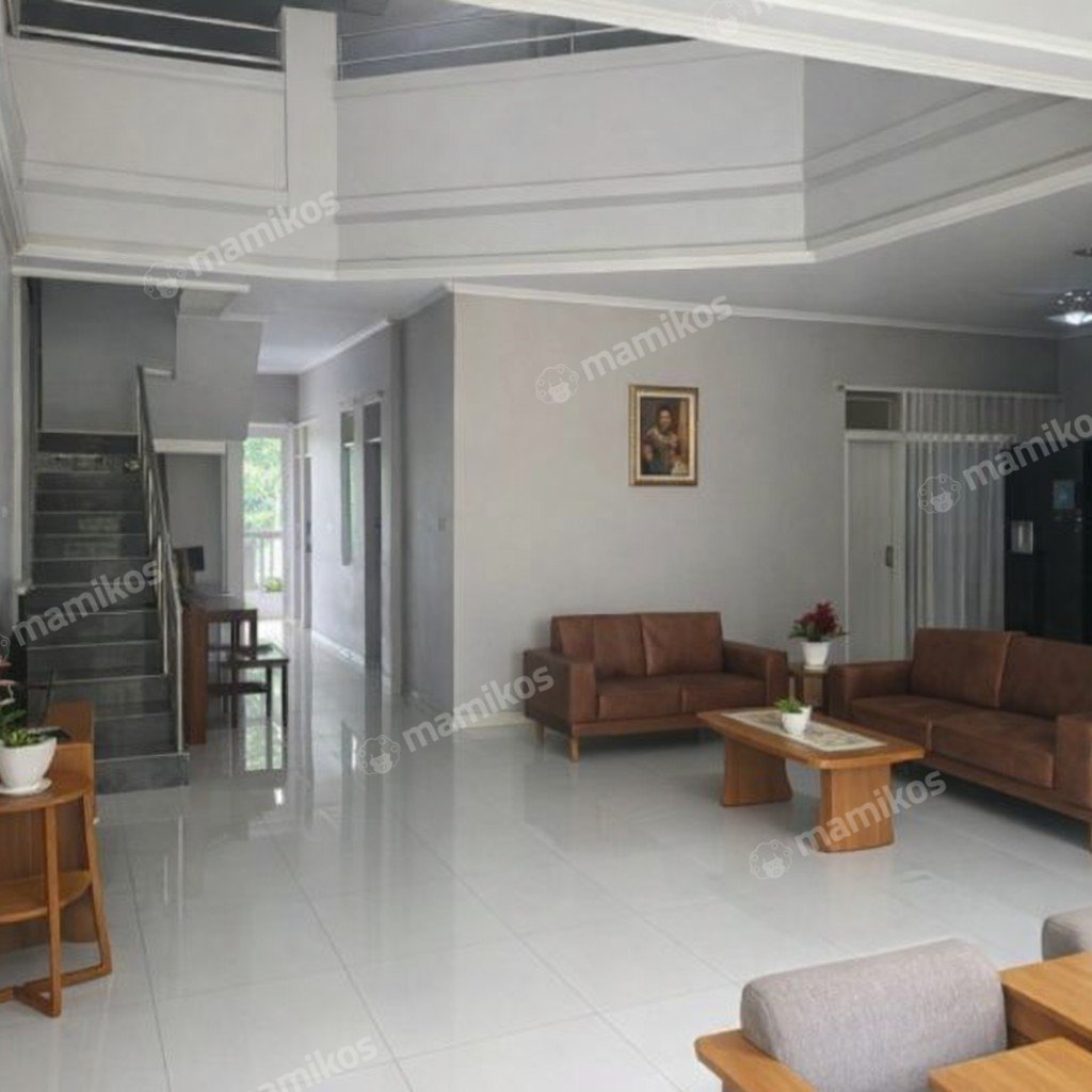 Rumah Sertifikat SHM 4 Kamar Tidur 3 Kamar Mandi Pulo Asem Jakarta Timur - Photo 2