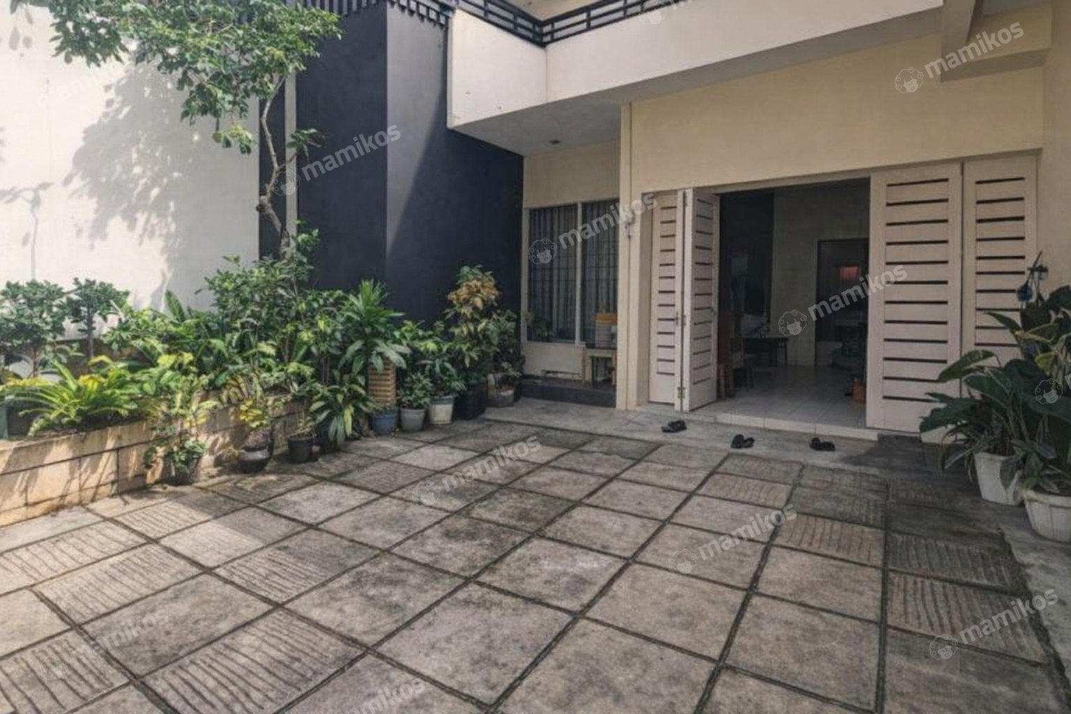 Rumah Sertifikat SHM 5 Kamar Tidur 3 Kamar Mandi Kemanggisan Jakarta Barat - Photo 2