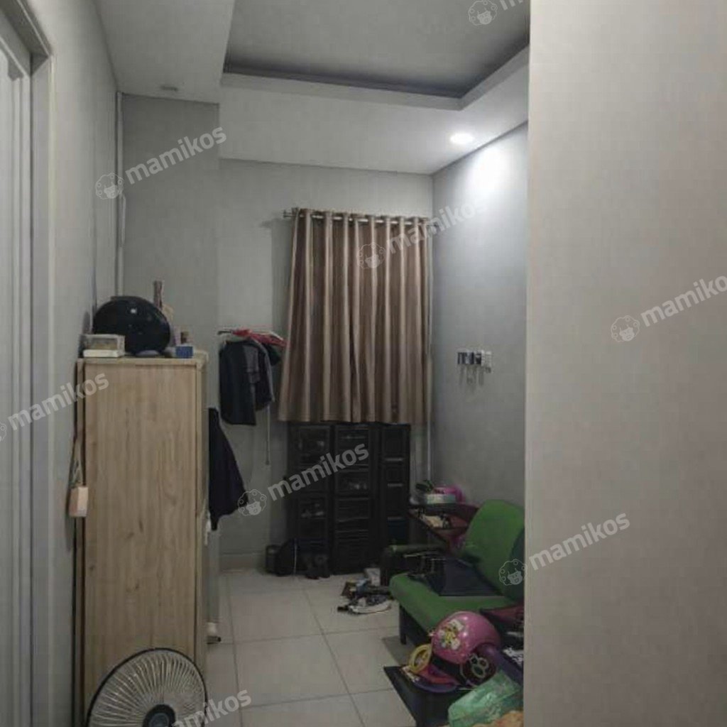 Rumah Sertifikat SHM 2 Kamar Tidur 2 Kamar Mandi Kembangan Jakarta Barat - Photo 5