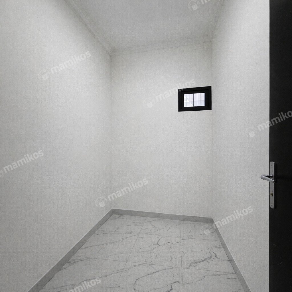 Rumah Sertifikat SHM 5 Kamar Tidur 5 Kamar Mandi Duren Sawit Jakarta Timur - Photo 5