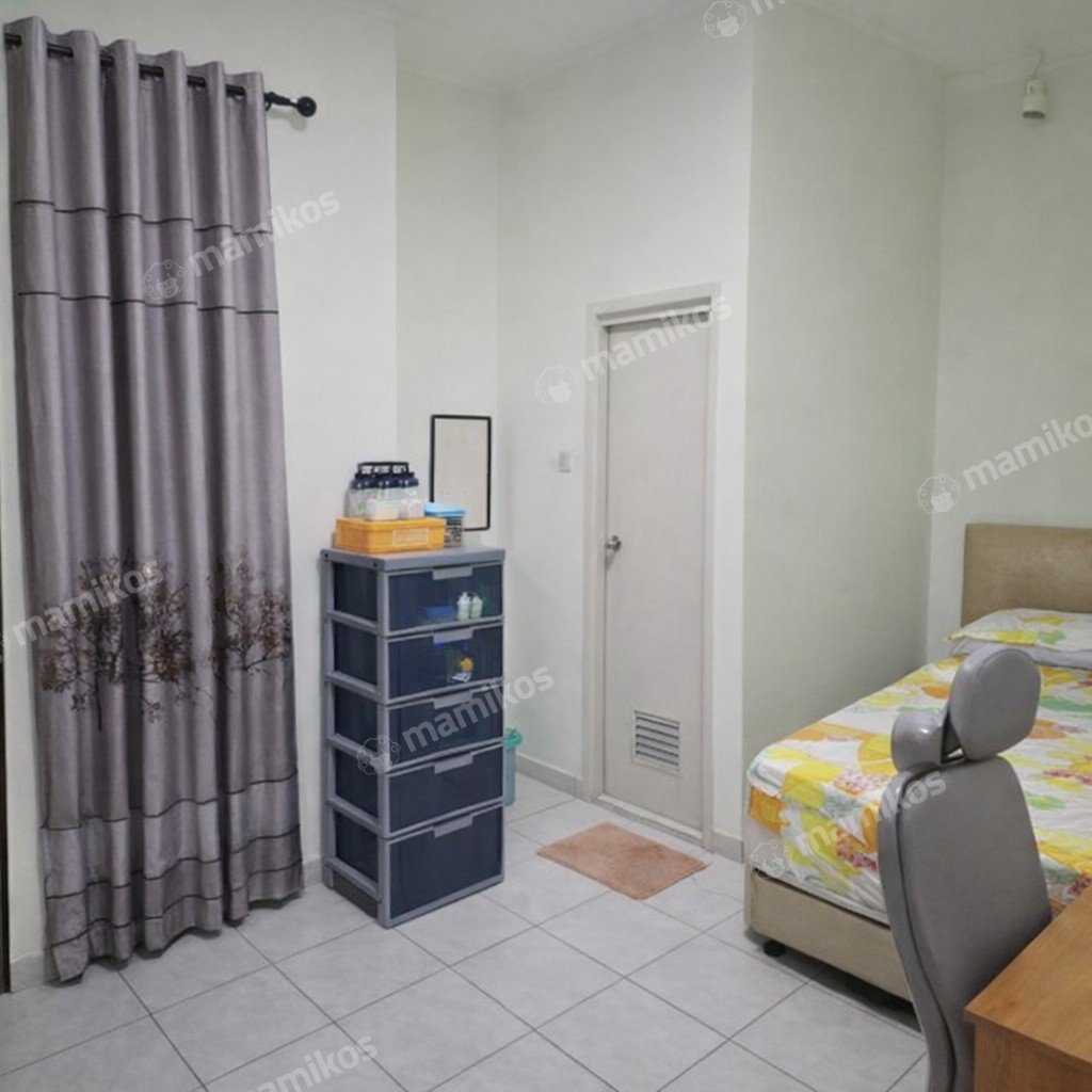 Rumah Sertifikat SHM 4 Kamar Tidur 4 Kamar Mandi Citra Garden Jakarta Barat - Photo 2