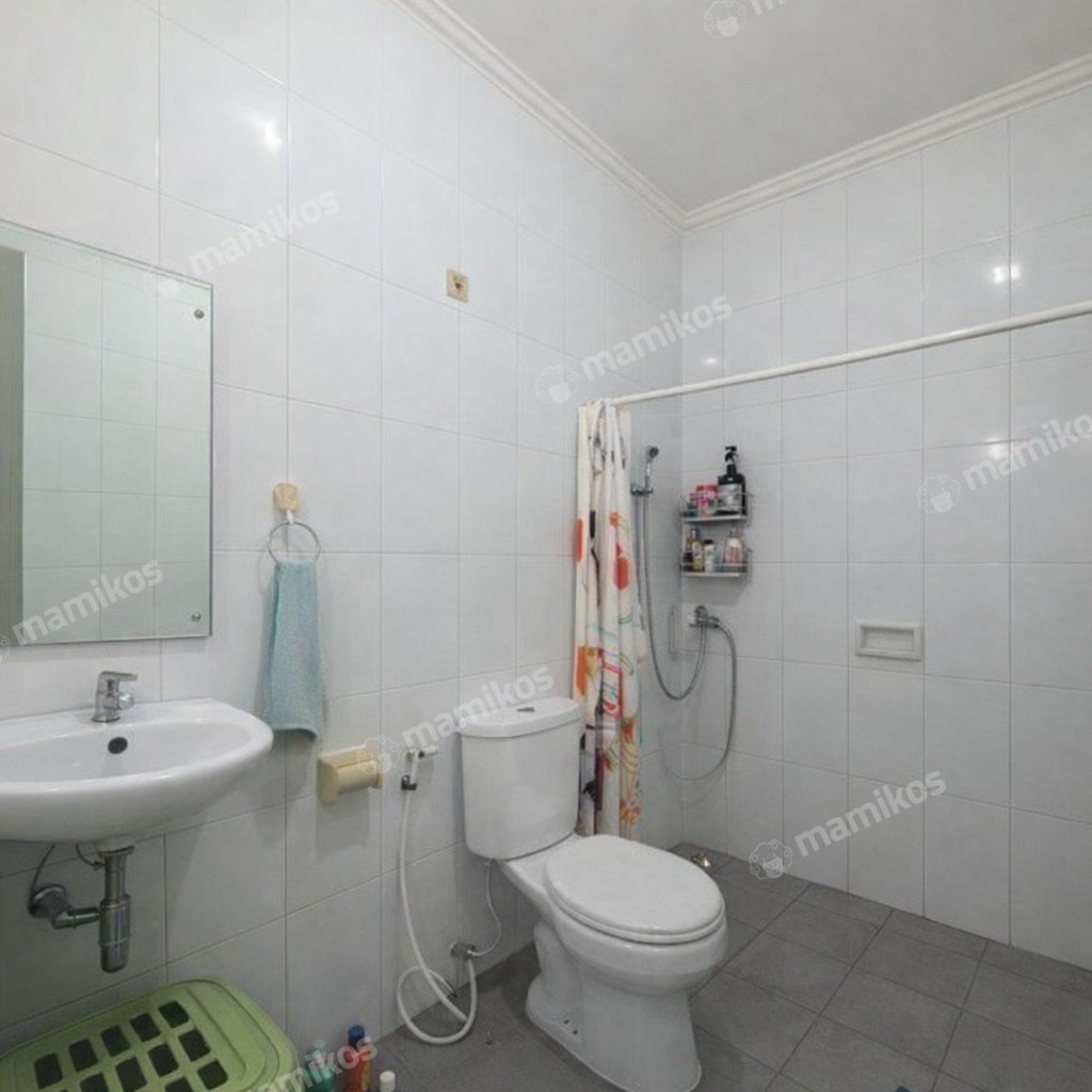 Rumah Sertifikat SHM 4 Kamar Tidur 2 Kamar Mandi Kota Wisata Jakarta Timur - Photo 3