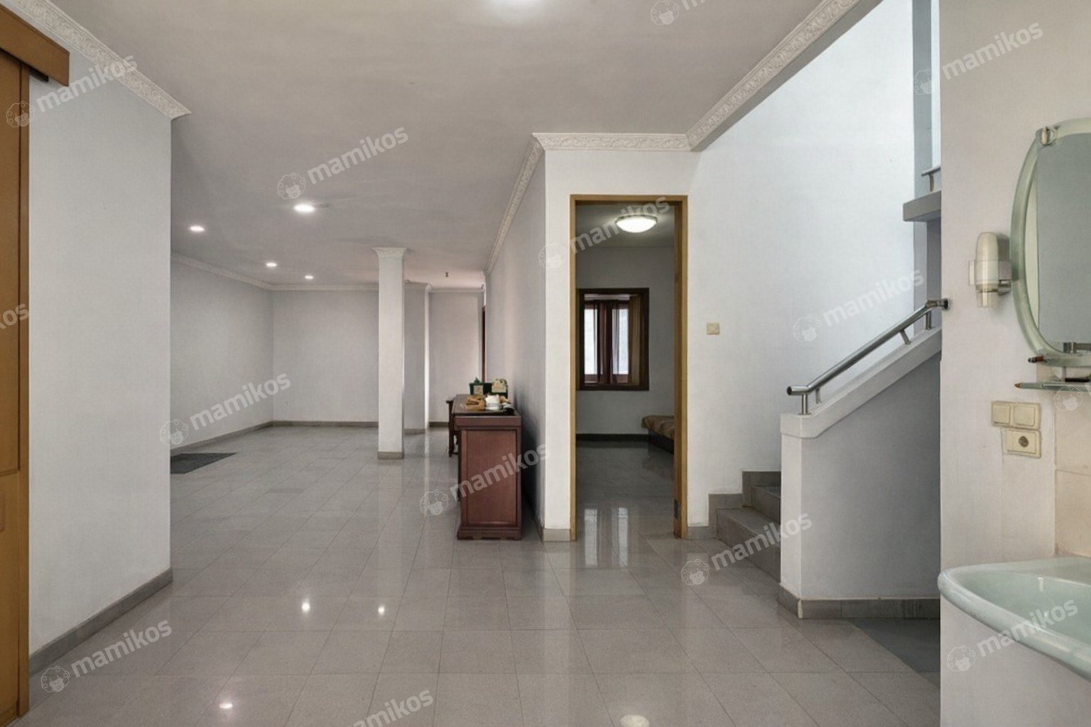 Rumah 4KT 3KM Permata Buana Jakarta Barat