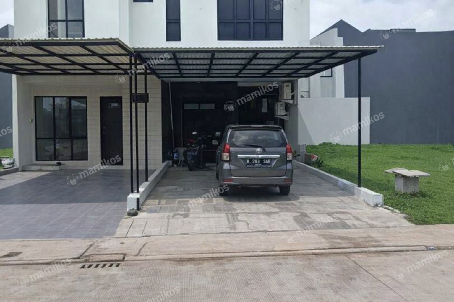 Rumah 3 Kamar Tidur 2 Kamar Mandi 2 Lantai Semanan Jakarta Barat