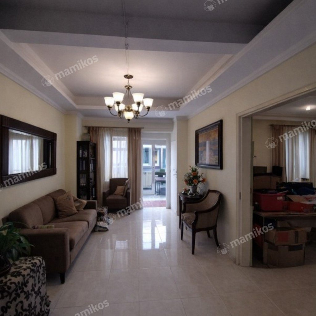 Rumah Sertifikat SHM 5 Kamar Tidur 3 Kamar Mandi Cinere Jakarta Selatan - Photo 4