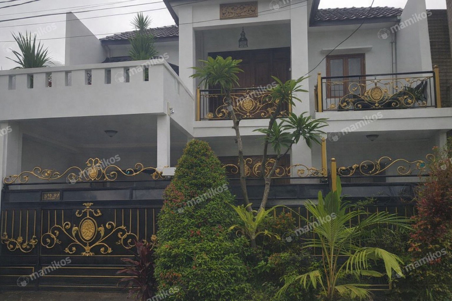Rumah Sertifikat SHM 7 Kamar Tidur 4 Kamar Mandi Bintaro Jakarta Selatan