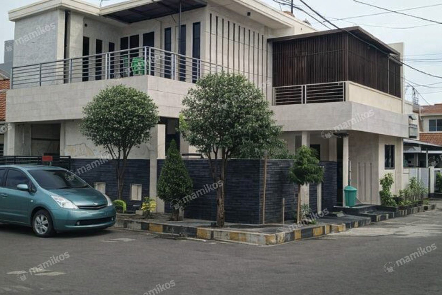 Rumah Sertifikat SHM 3 Kamar Tidur 3 Kamar Mandi Karang Mulia Jakarta Barat