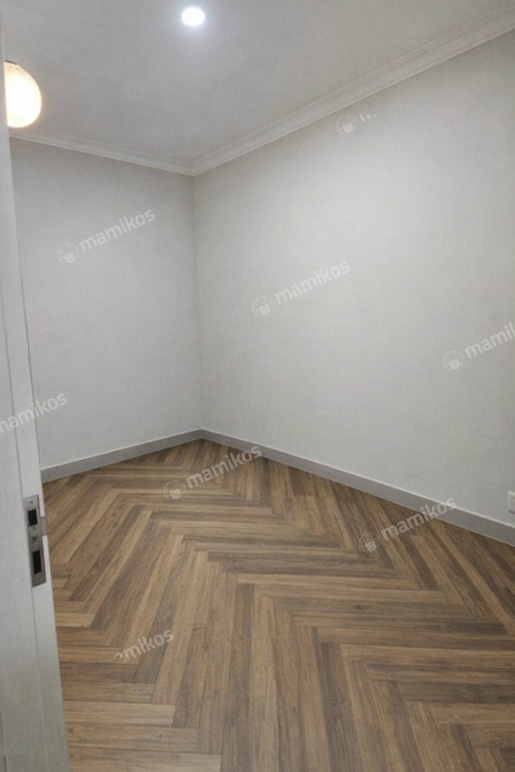 Rumah Sertifikat SHM 5 Kamar Tidur 4 Kamar Mandi Kota Wisata Jakarta Timur - Photo 5