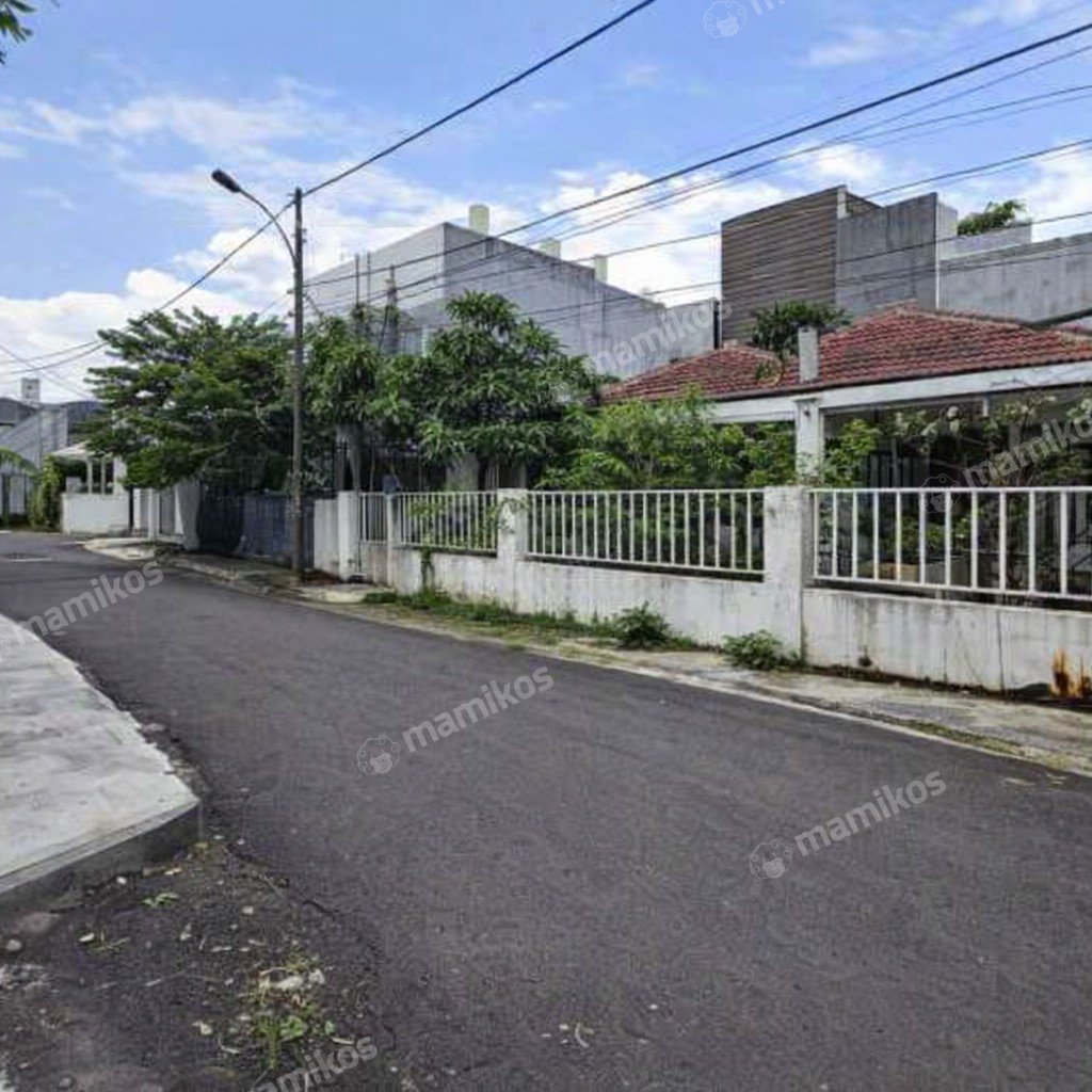 Rumah Sertifikat SHM 1 Kamar Tidur 1 Kamar Mandi Kemanggisan Jakarta Barat - Photo 3