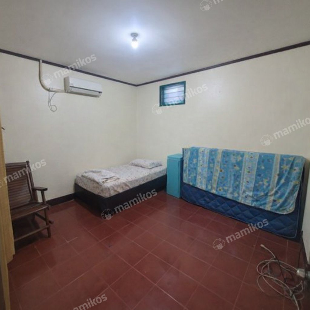 Rumah Sertifikat SHM 4 Kamar Tidur 3 Kamar Mandi Grogol Jakarta Barat - Photo 3