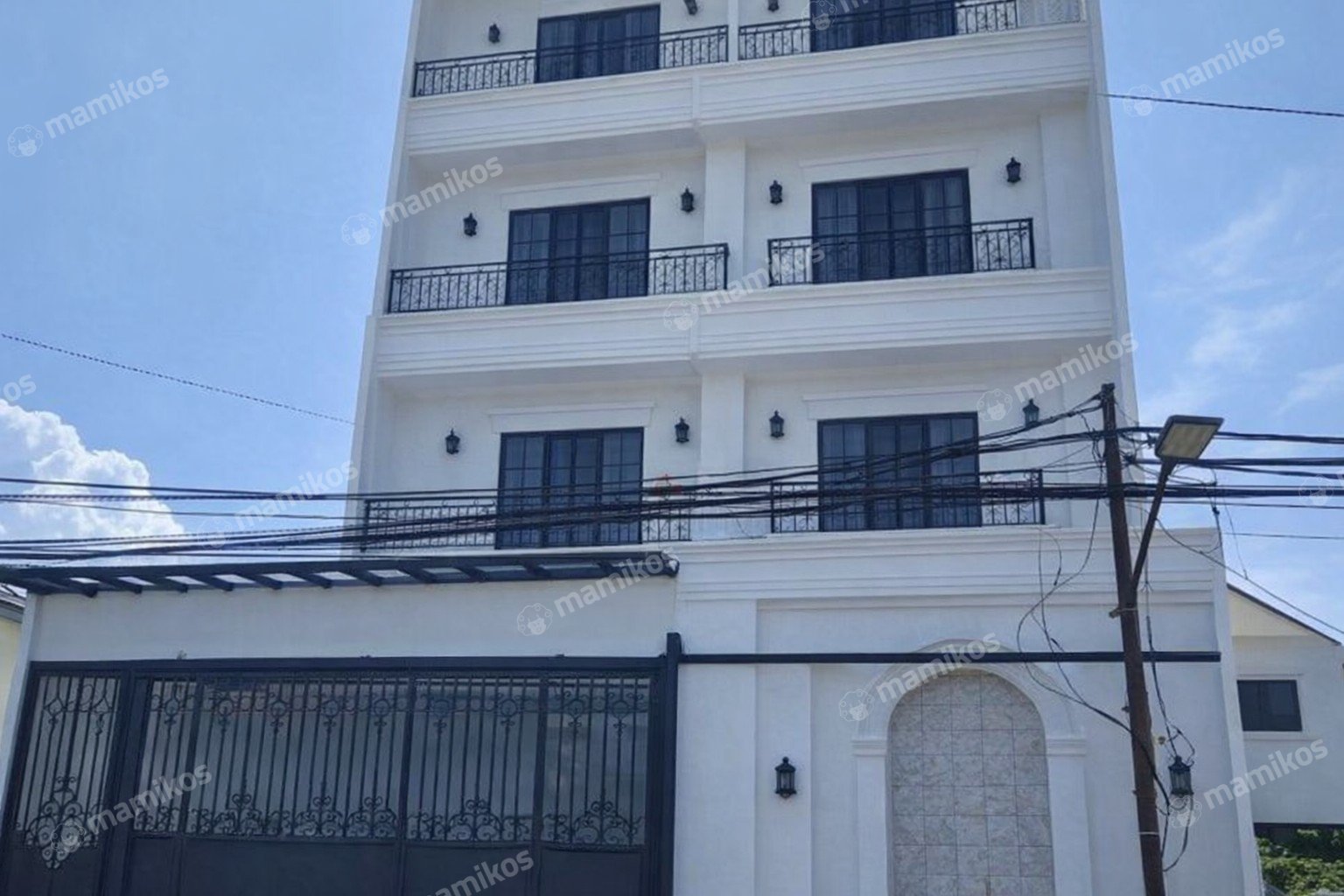 Rumah Sertifikat SHM 9 Kamar Tidur 14 Kamar Mandi Sunter Jakarta Utara