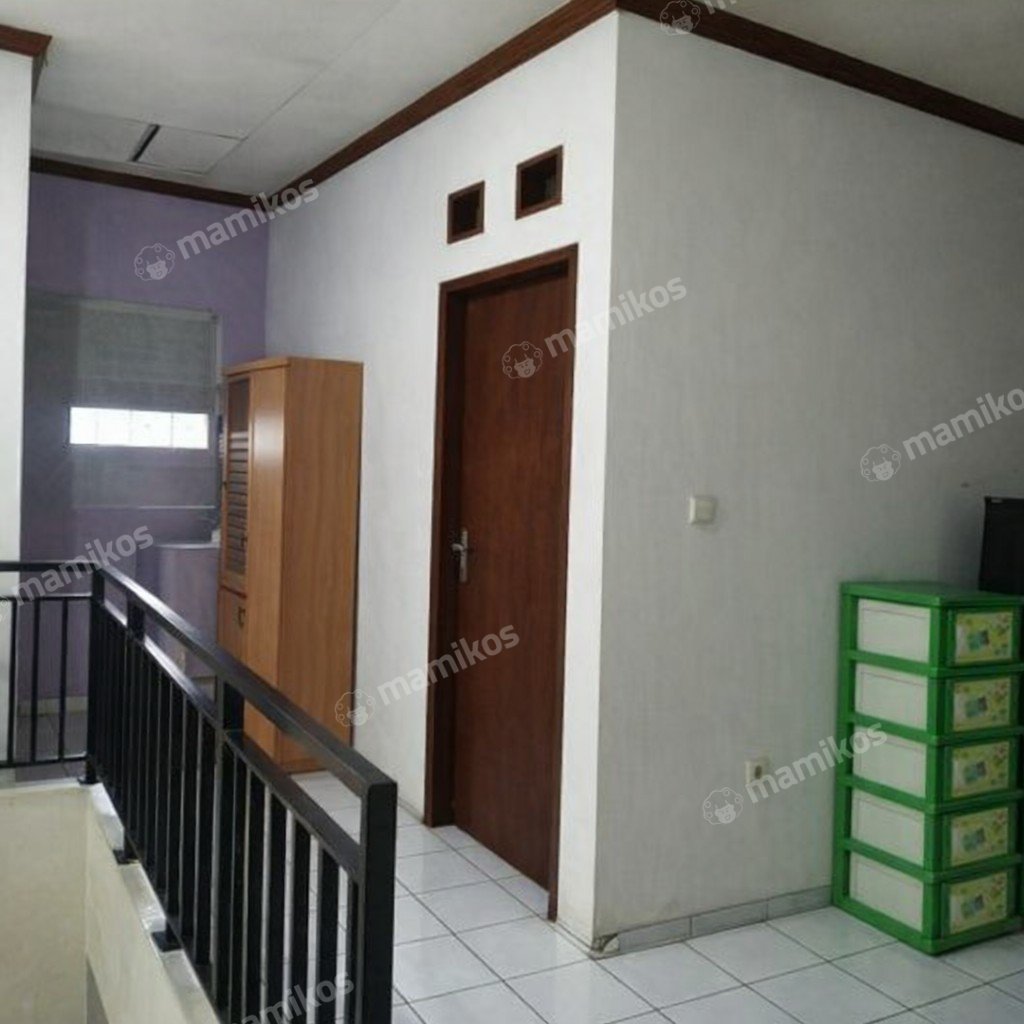 Rumah Sertifikat SHM 4 Kamar Tidur 2 Kamar Mandi Duren Sawit Jakarta Timur - Photo 3