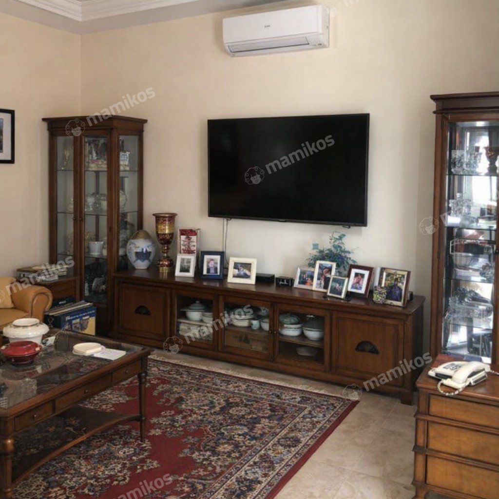 Rumah Sertifikat SHM 6 Kamar Tidur 6 Kamar Mandi Cipete Jakarta Selatan - Photo 2