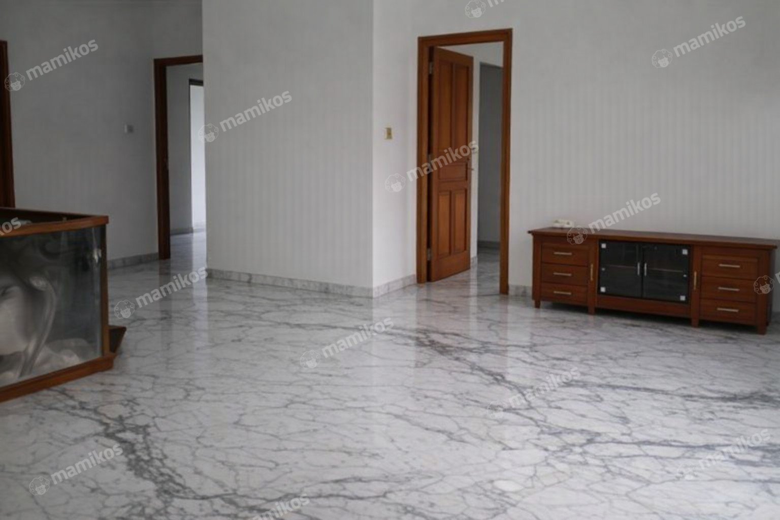 Rumah Sertifikat SHM 4 Kamar Tidur 4 Kamar Mandi Kebayoran Baru Jakarta Selatan - Photo 5