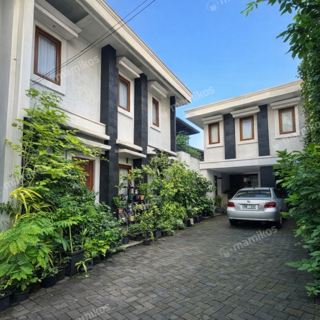 Rumah Sertifikat SHM 3 Kamar Tidur 3 Kamar Mandi Cilandak Jakarta Selatan - Photo 2