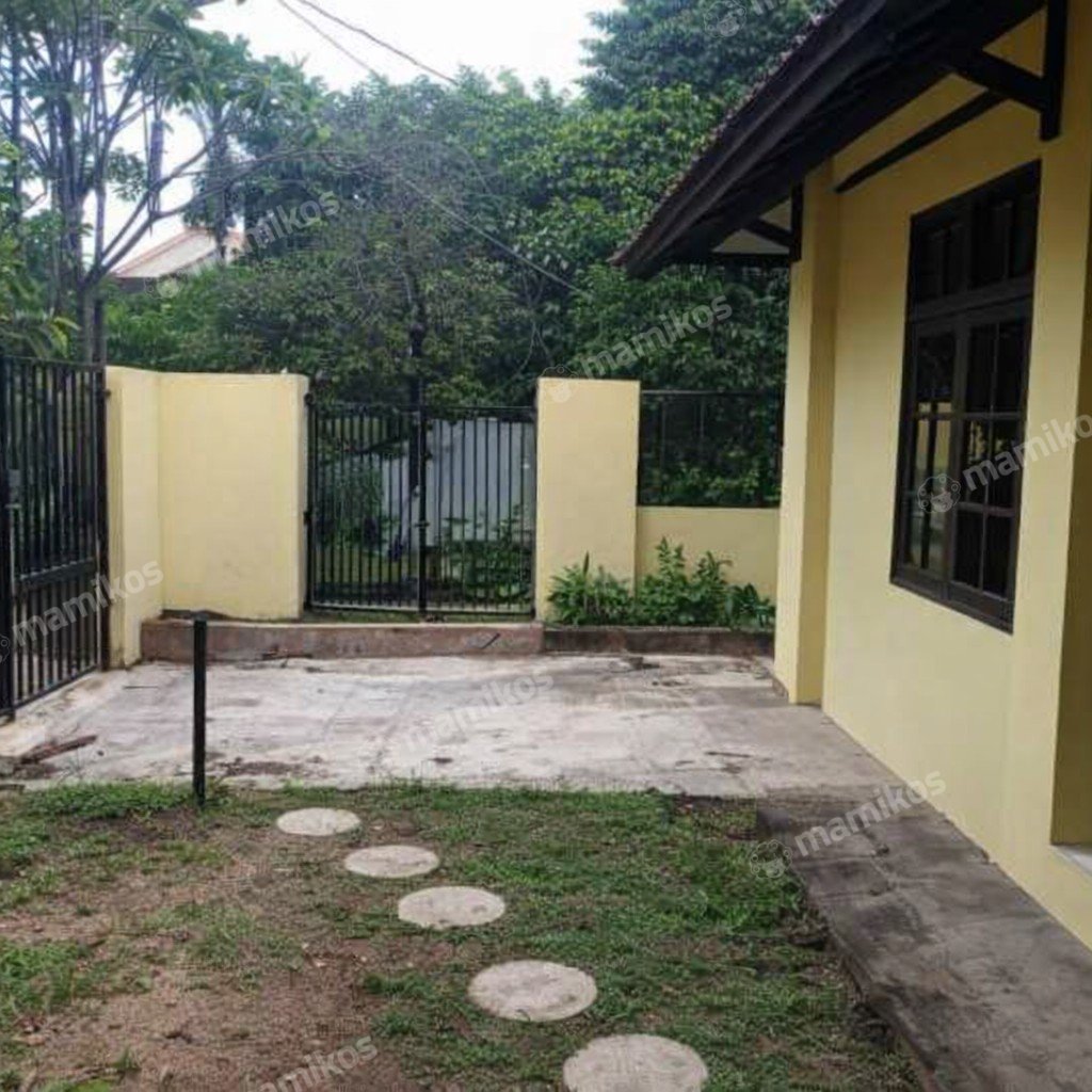 Rumah Sertifikat SHM 5 Kamar Tidur 4 Kamar Mandi Cipinang Jakarta Timur - Photo 2