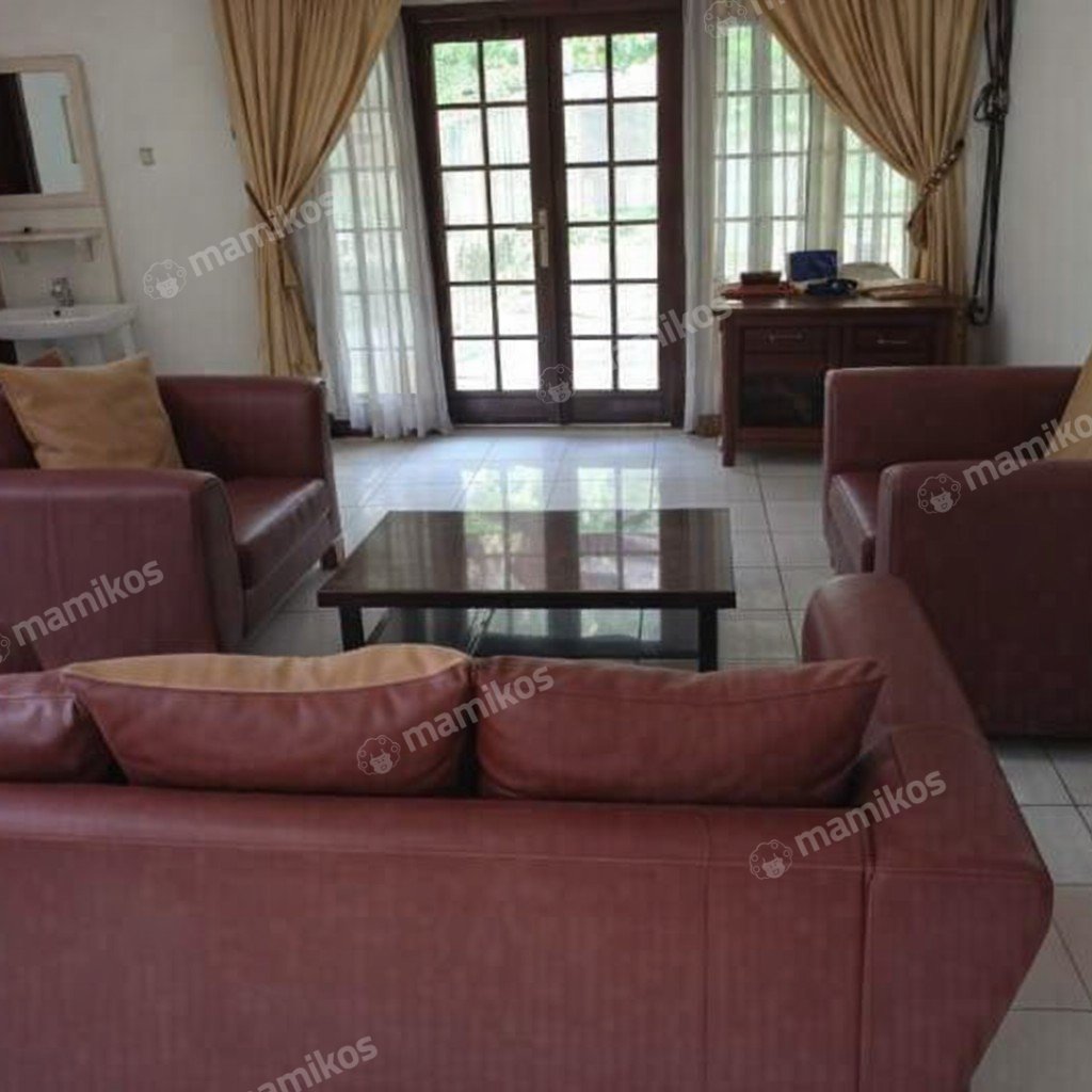 Rumah Sertifikat SHM 5 Kamar Tidur 4 Kamar Mandi Cipinang Jakarta Timur - Photo 4