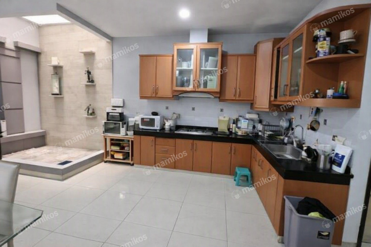Rumah Sertifikat SHM 3 Kamar Tidur 3 Kamar Mandi Kelapa Gading Jakarta Utara - Photo 2