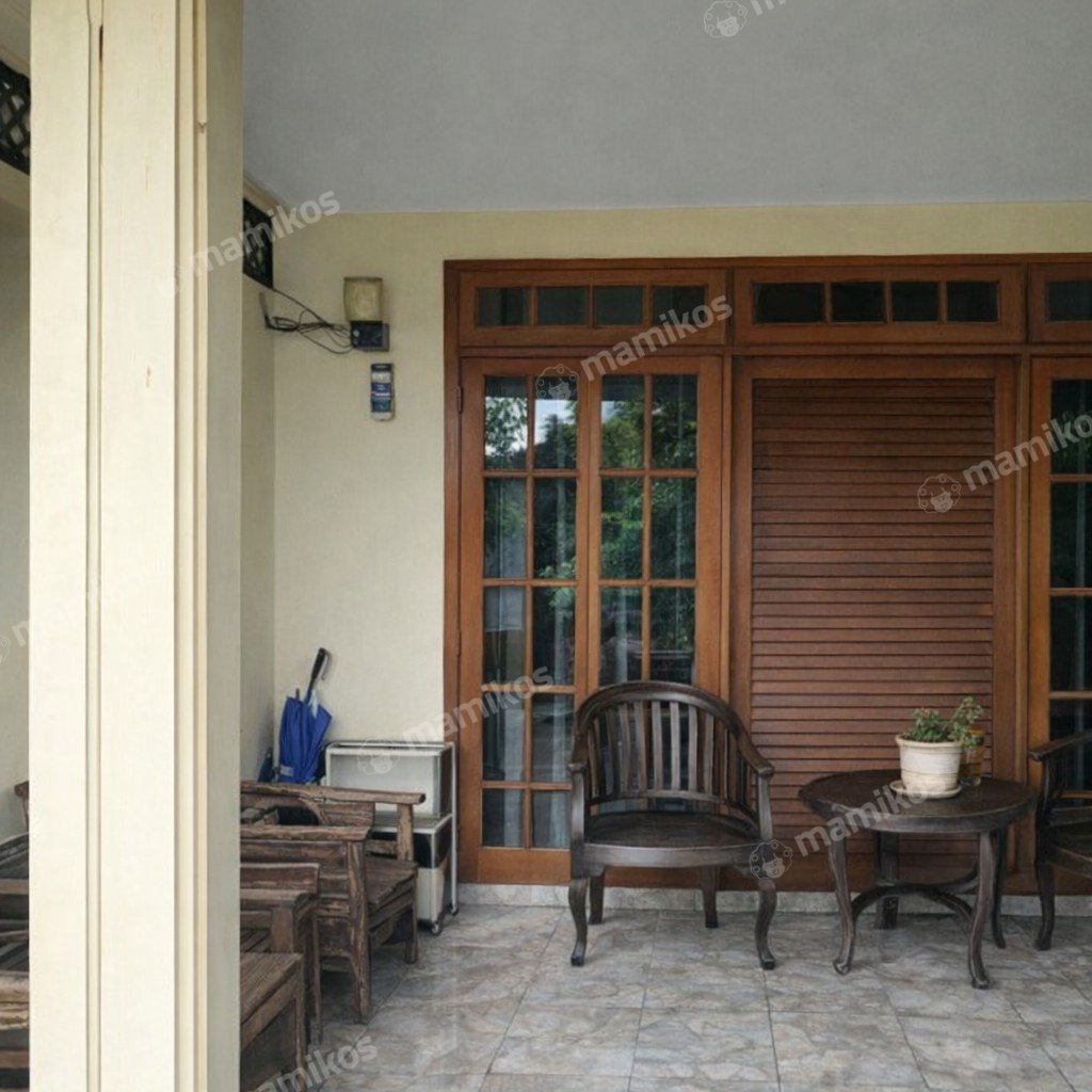 Rumah Sertifikat SHM 6 Kamar Tidur 3 Kamar Mandi Kemanggisan Jakarta Barat - Photo 2