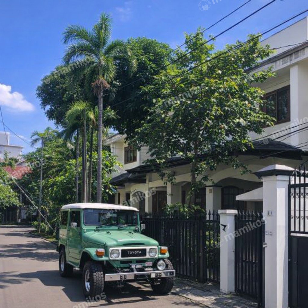 Rumah Sertifikat SHM 5 Kamar Tidur 5 Kamar Mandi Kuningan Jakarta Selatan - Photo 4