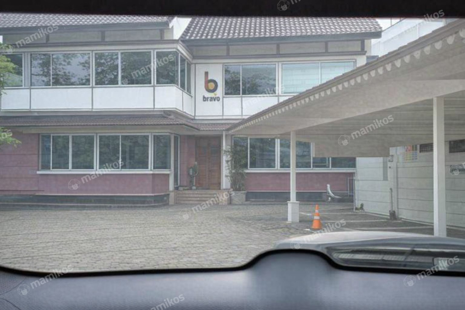 Rumah Sertifikat SHM 7 Kamar Tidur 7 Kamar Mandi Jati Padang Jakarta Selatan