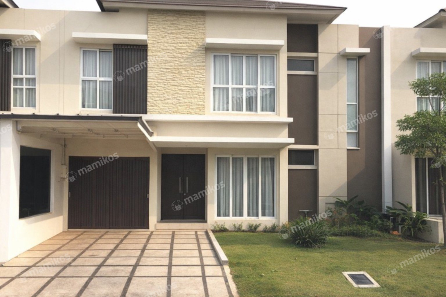 Rumah 4 Kamar Tidur 4 Kamar Mandi 2 Lantai Jakarta Garden City Jakarta Timur