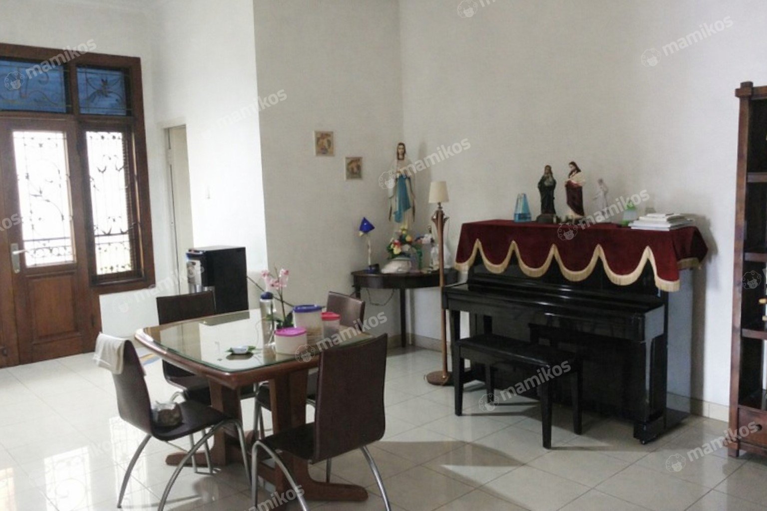 Rumah Sertifikat SHM 4 Kamar Tidur 4 Kamar Mandi Kelapa Gading Jakarta Utara