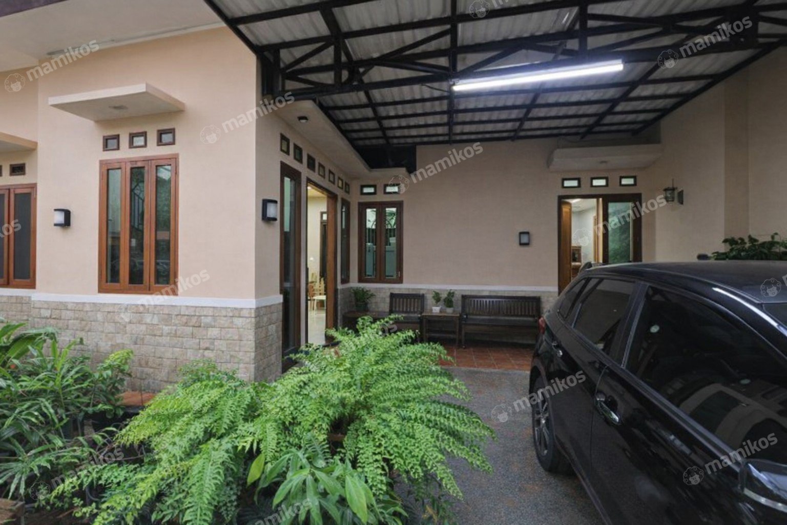 Rumah Jagakarsa Jakarta Selatan - Photo 1