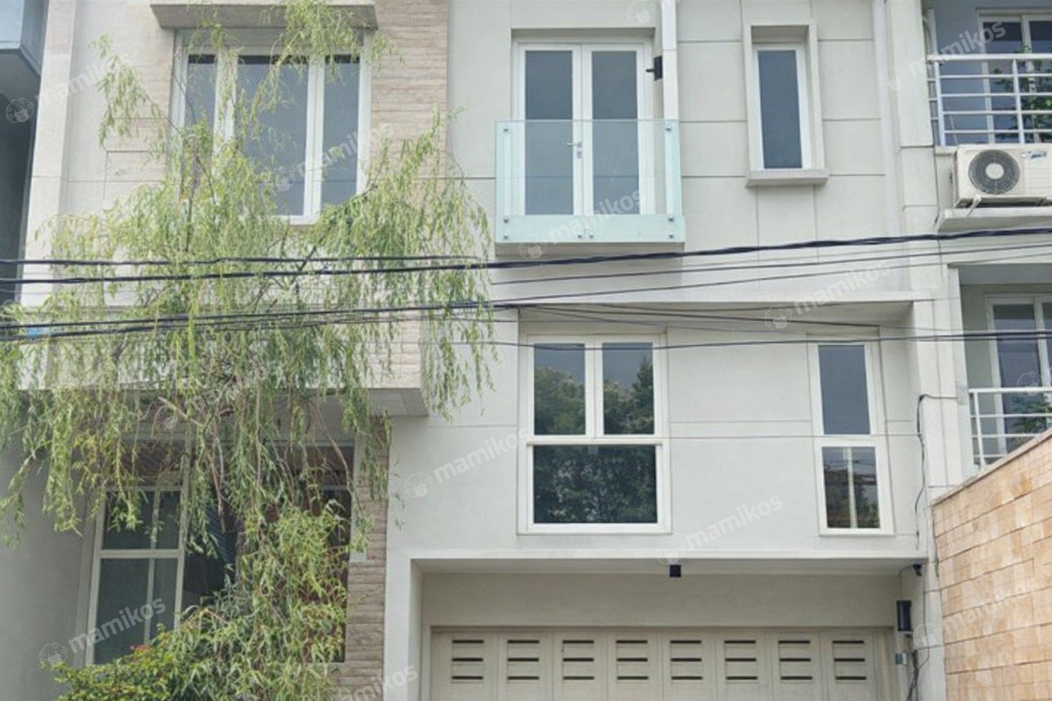Rumah Sertifikat SHM 4 Kamar Tidur 4 Kamar Mandi Kebayoran Baru Jakarta Selatan