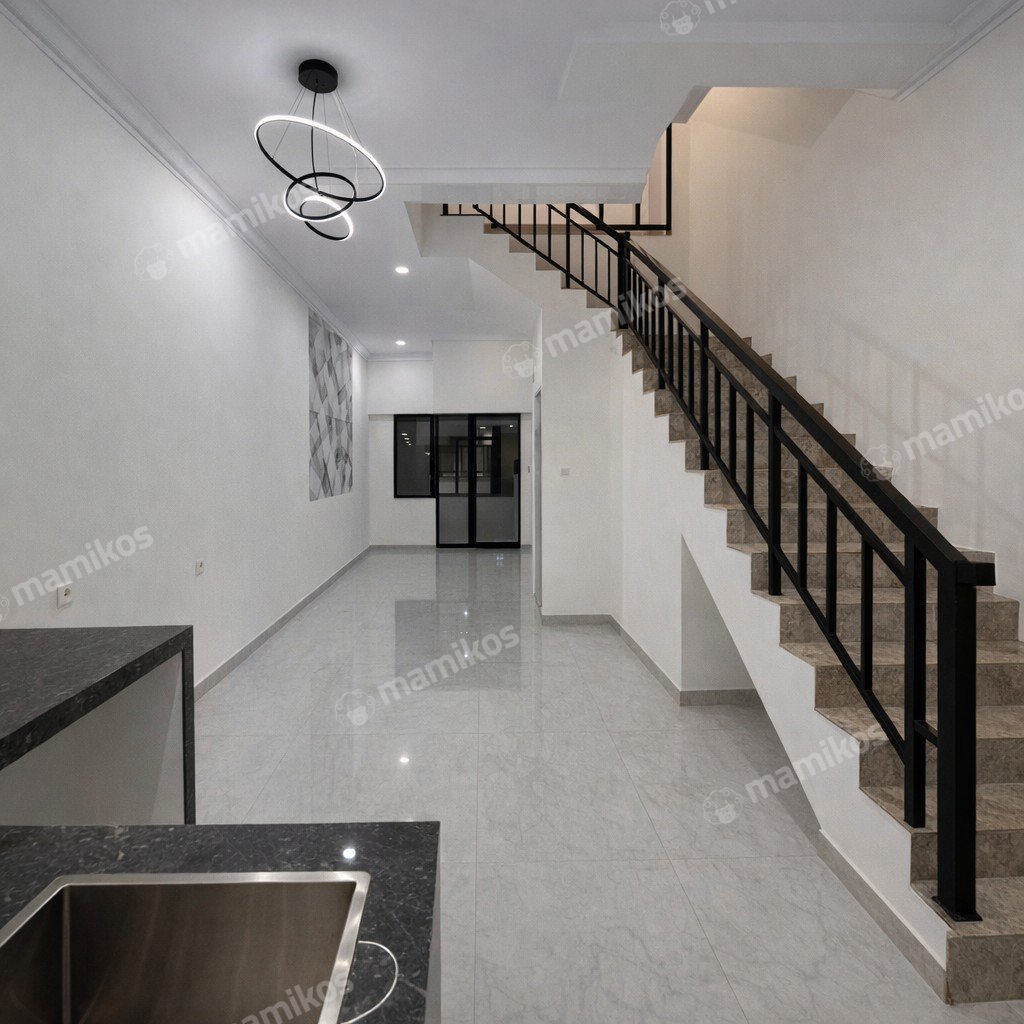 Rumah Sertifikat SHM 5 Kamar Tidur 4 Kamar Mandi Tanjung Duren Jakarta Barat - Photo 3