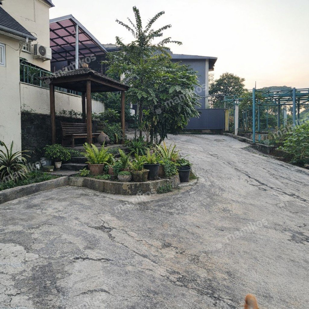 Rumah Sertifikat SHM 6 Kamar Tidur 4 Kamar Mandi Bambu Apus Jakarta Timur - Photo 3