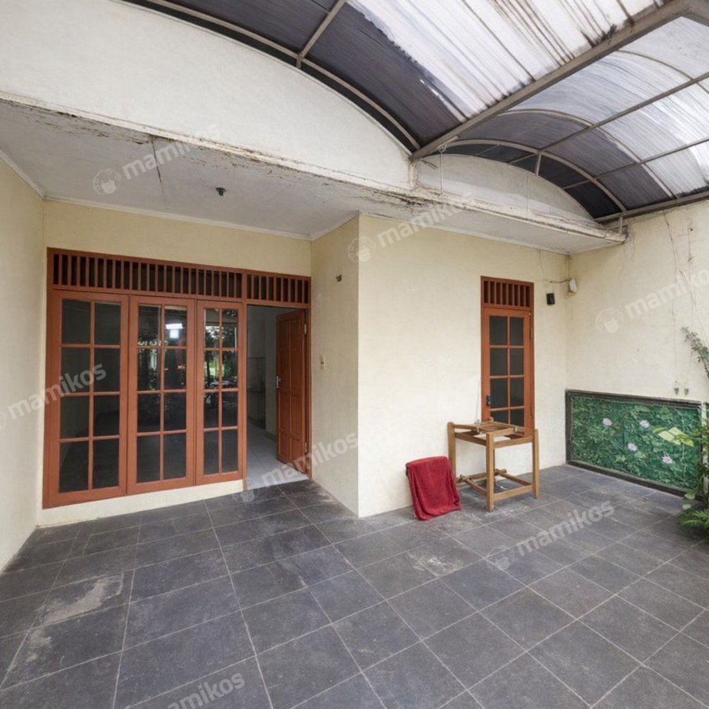 Rumah Sertifikat SHM 4 Kamar Tidur 1 Kamar Mandi Duren Sawit Jakarta Timur - Photo 3