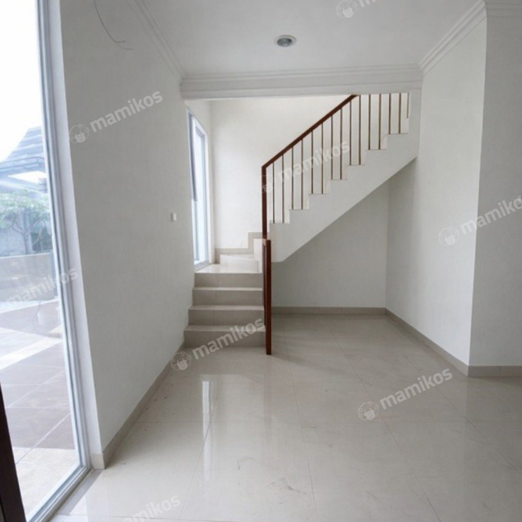 Rumah Sertifikat SHM 2 Kamar Tidur 2 Kamar Mandi Citra Grand Jakarta Timur - Photo 4